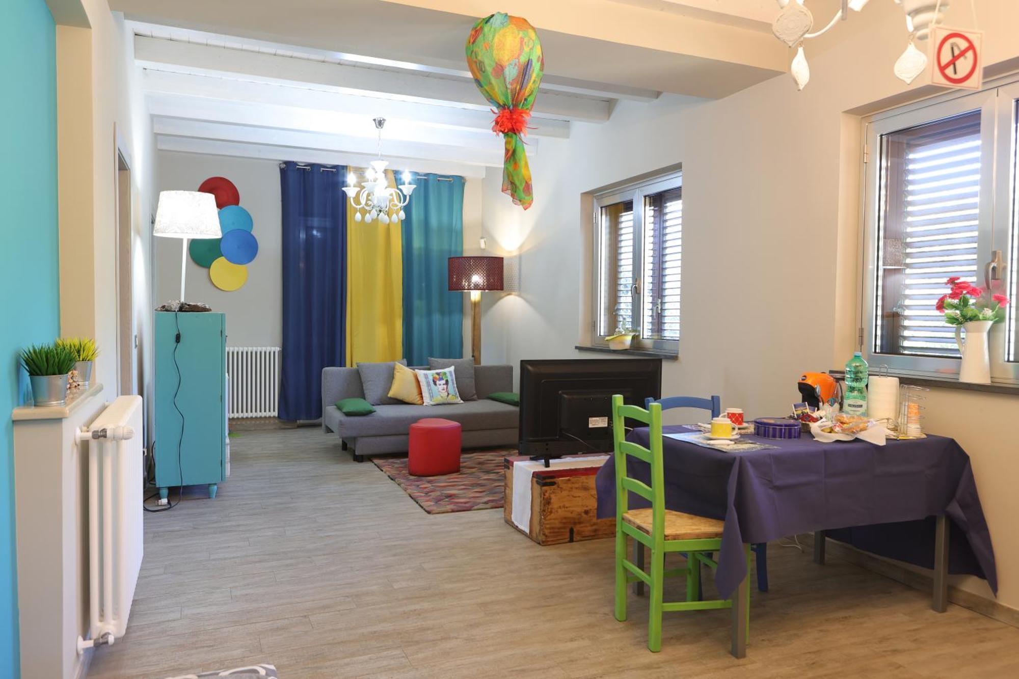 Hotel Le Stanze Dei Colori à Aci Bonaccorsi Extérieur photo